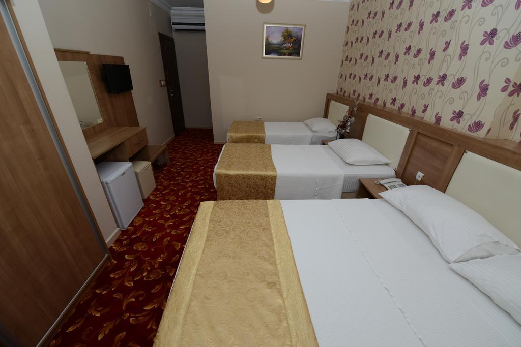 Grand Onur Hotel İskenderun Szoba fotó